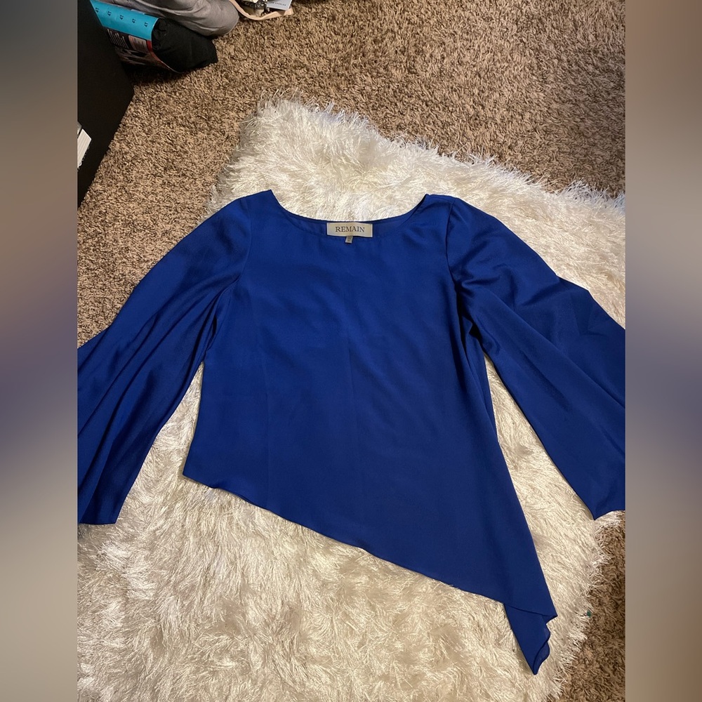 Remain blouse
